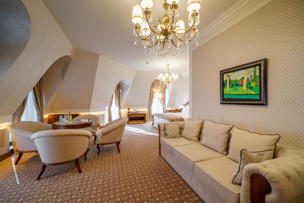 Residence City Garden - Certificate Of Excellence Top 10 Best Five-Stars City Hotels For 2024 Awarded By Htif Пловдив Экстерьер фото