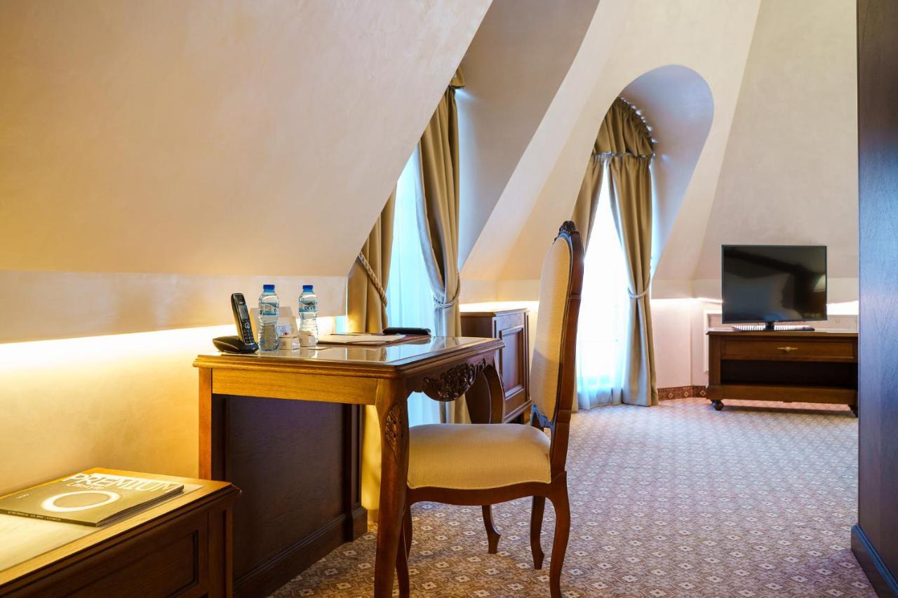 Residence City Garden - Certificate Of Excellence Top 10 Best Five-Stars City Hotels For 2024 Awarded By Htif Пловдив Экстерьер фото