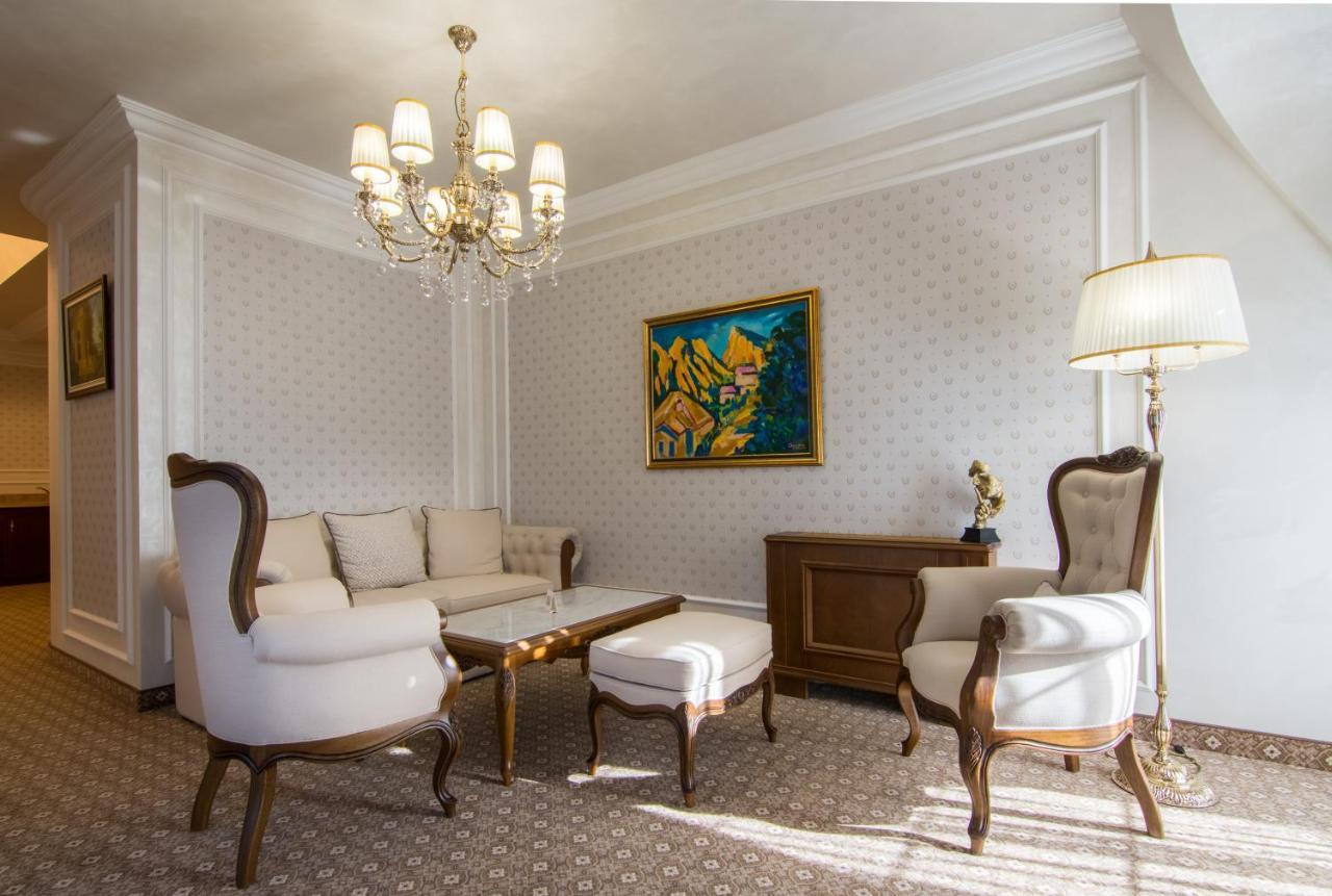 Residence City Garden - Certificate Of Excellence Top 10 Best Five-Stars City Hotels For 2024 Awarded By Htif Пловдив Экстерьер фото